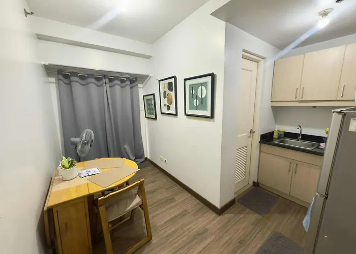 La Verti 1b Minimalist Affordable Staycation In Pasay